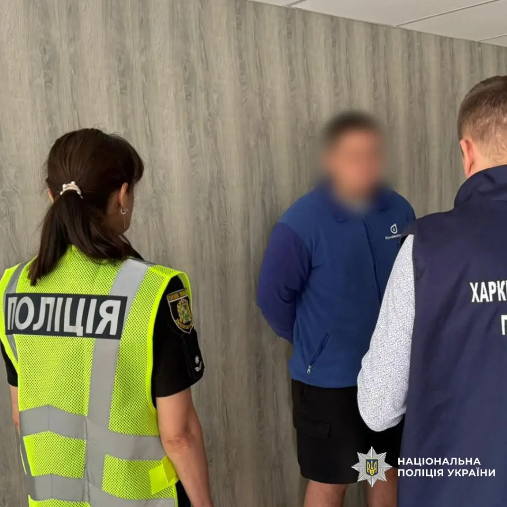 На Харківщині таксист із напарником обікрали військового на понад 250 тисяч гривень
