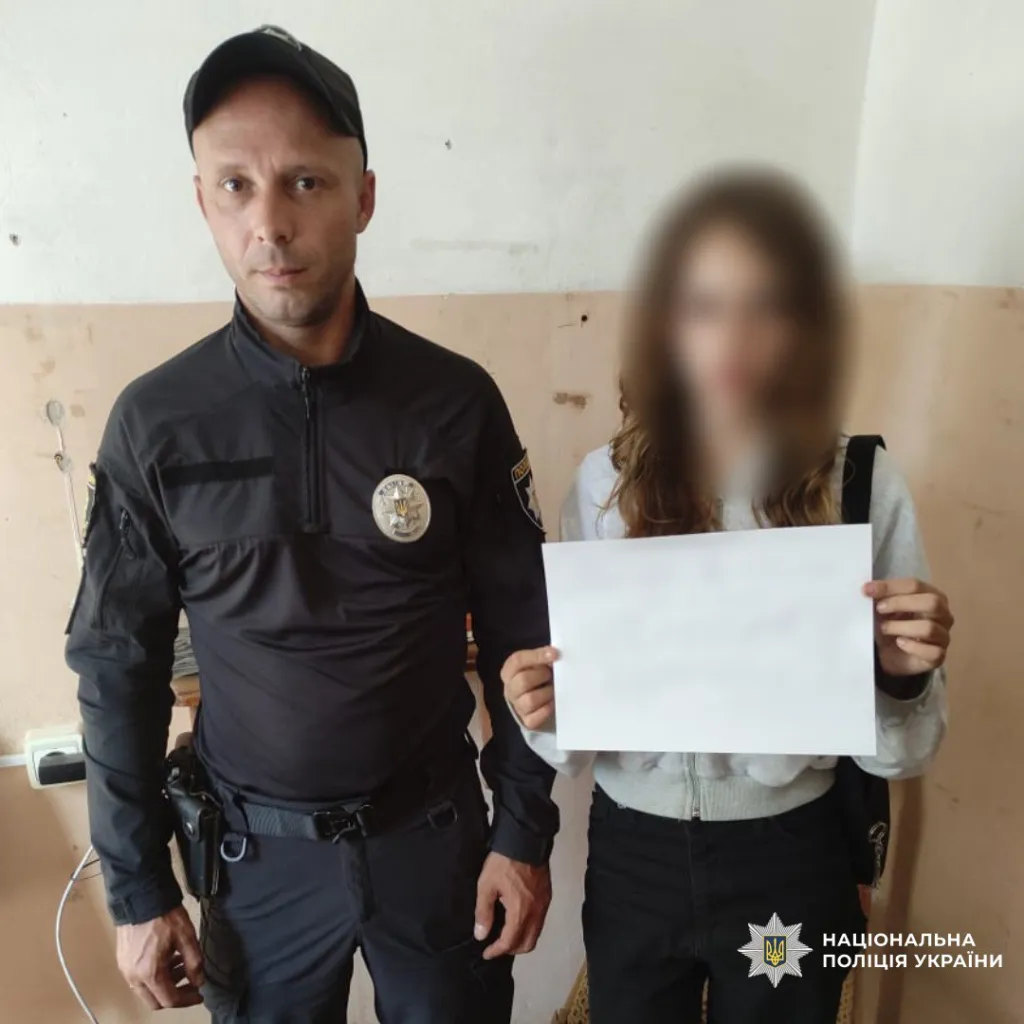 На Харківщині поліцейські оперативно знайшли двох зниклих підлітків