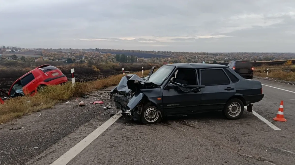 У Чугуївському районі сталася серйозна ДТП: семеро людей отримали травми