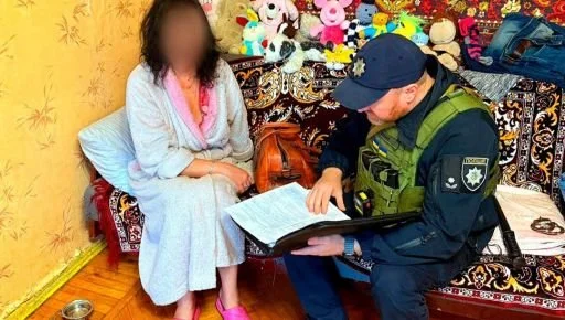 У Харкові чоловік систематично бив співмешканку: поліція відкрила кримінальне провадження
