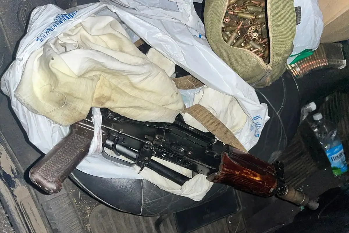 Собаки Нацгвардії у Харкові допомагають викривати зброю, вибухівку та наркотики