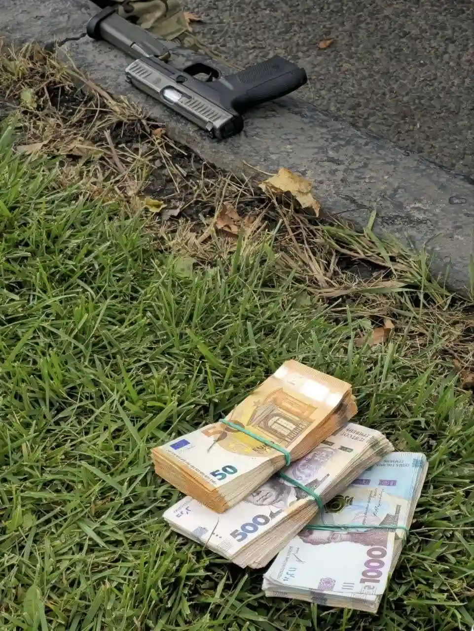 У Харкові викрали чоловіка, видаючи себе за працівників ТЦК: злочинці відібрали понад 100 тисяч доларів