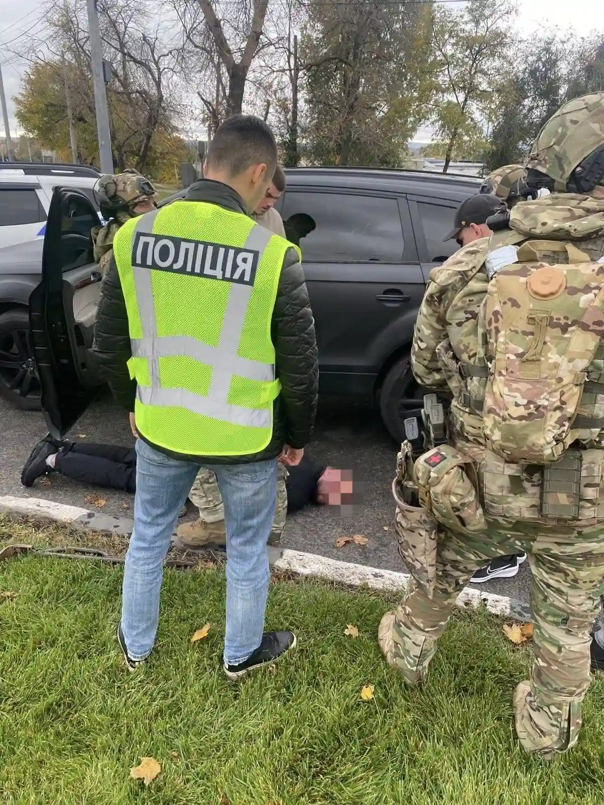 У Харкові викрали чоловіка, видаючи себе за працівників ТЦК: злочинці відібрали понад 100 тисяч доларів