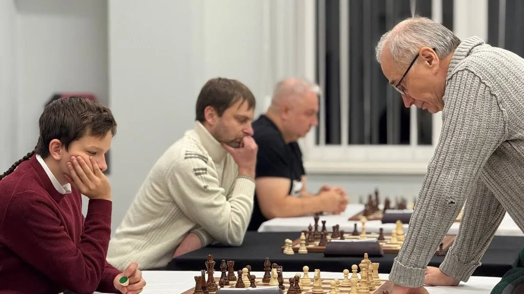Шахові клуби Харкова під час війни: зростання інтересу та повернення клубу “Каїсса”