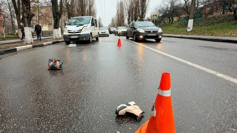 Ранкова ДТП у Харкові: водій збив жінку на переході, поліція відкрила провадження