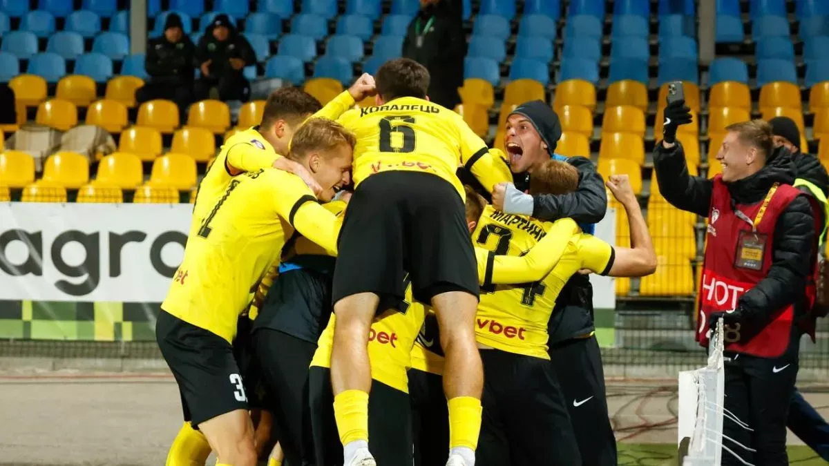 Перерва в УПЛ із несподіваним фаворитом: ЛНЗ очолив гонку, “Динамо” провалилось, “Шахтар” перезавантажився