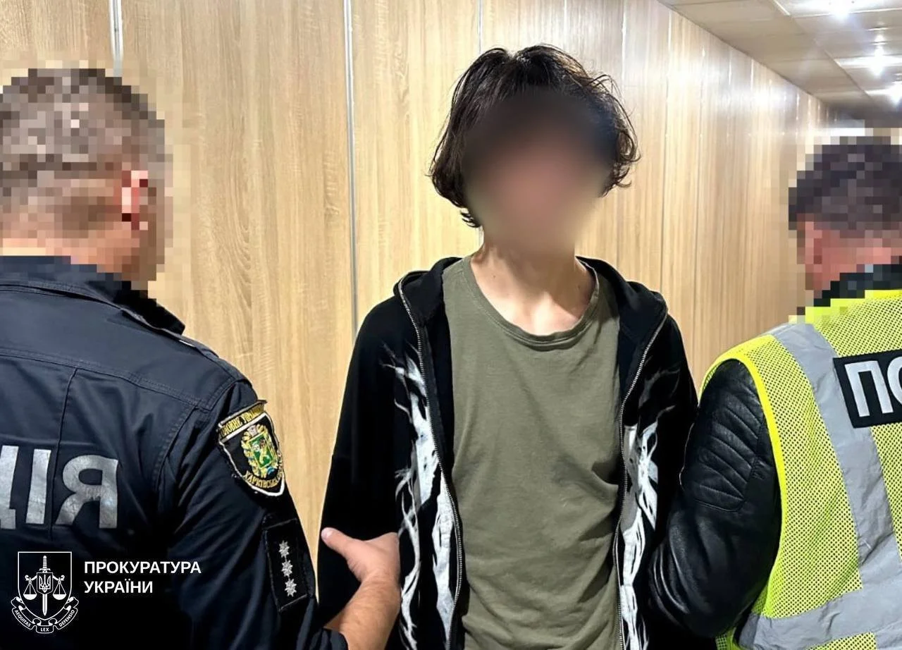 «Легкий заробіток» у Telegram обернувся судом: у Харкові чоловіка звинувачують у підпалах авто на замовлення
