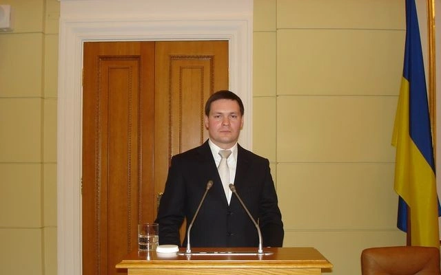 Підозра в корупції: НАБУ взялося за народного депутата Пивоварова