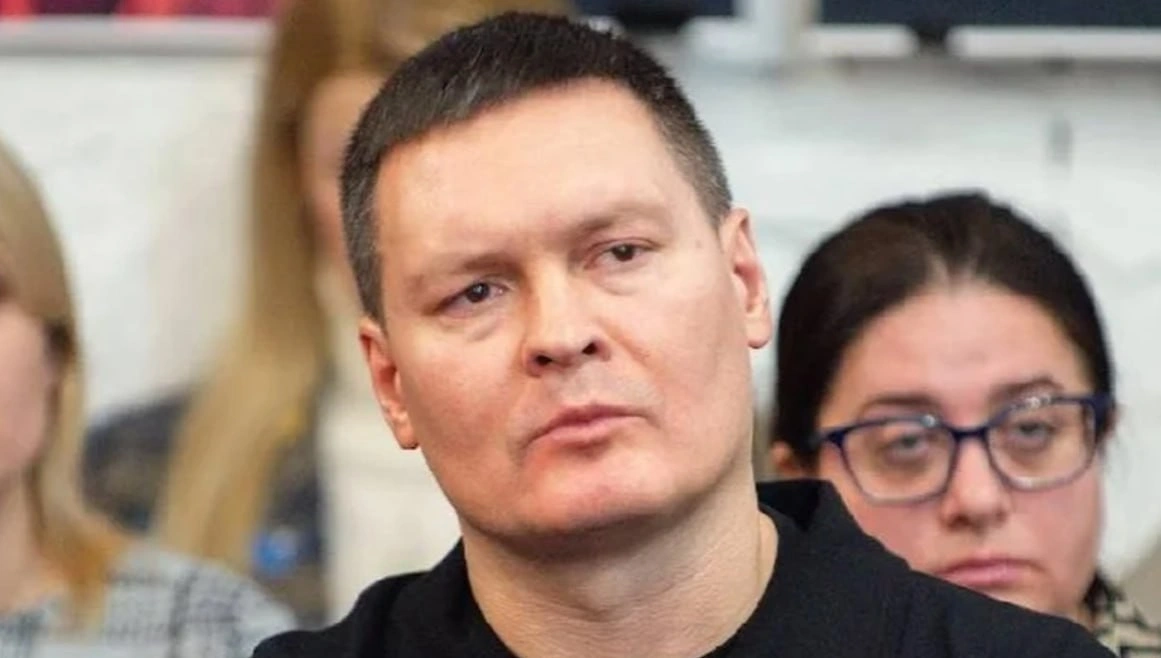 З 1 січня Україна входить у нові правила: подорожчає пальне і зростуть соціальні виплати