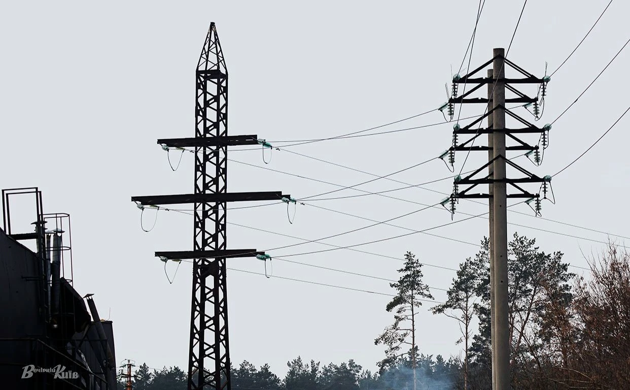 Світоліна стартувала в сезоні поруч із легендою, але розпочала рік із поразки в парі