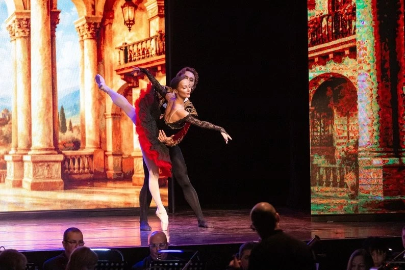 Українська зірка English National Ballet станцювала у сховищі харківської опери