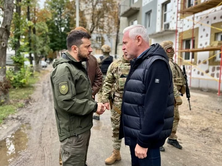 Довіра українців: хто з політиків та військових лідерів у фаворитах нації