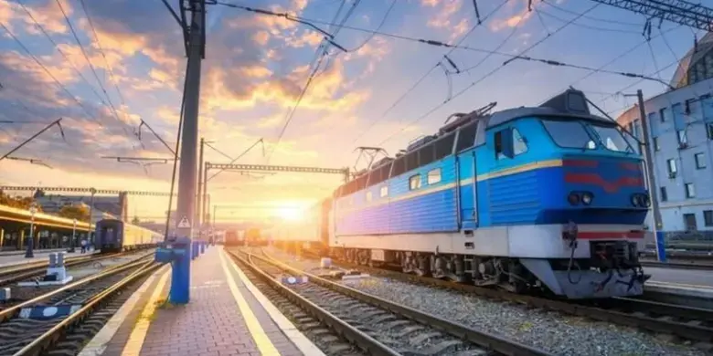 Через проблеми з електропостачанням на Харківщині затримуються електрички: перелік рейсів