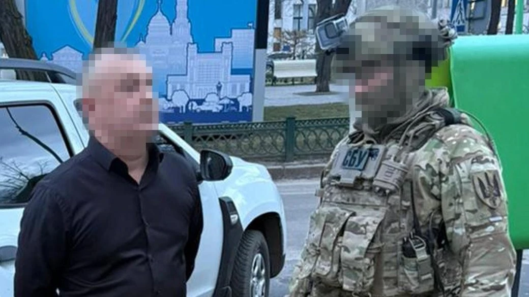 Корупційна схема на деревині: на Харківщині викрили лідера регіонального осередку партії