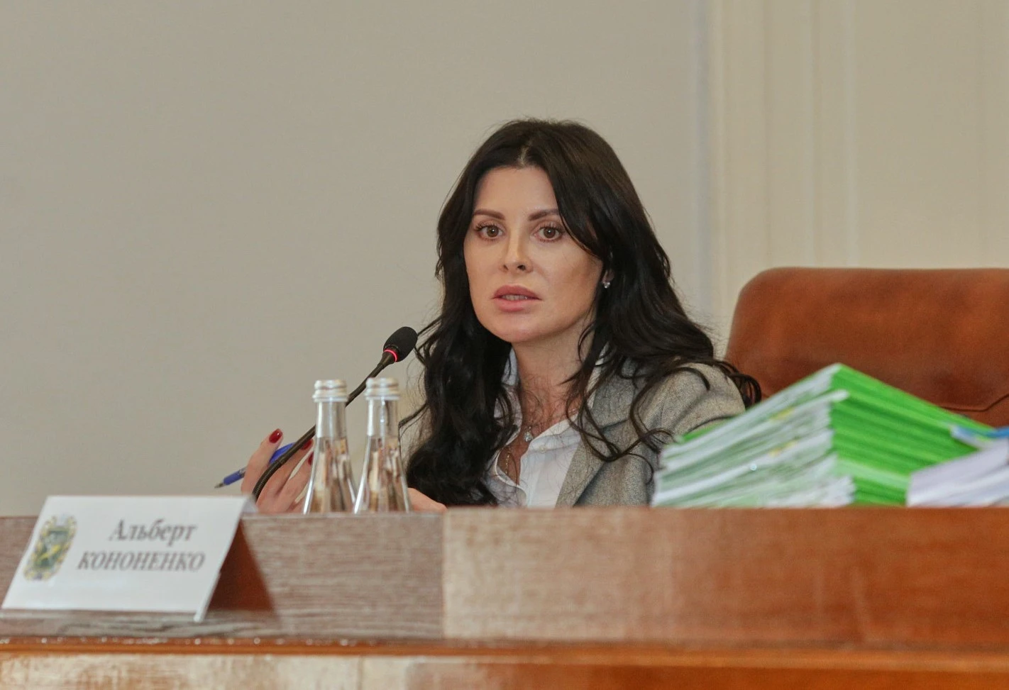 Мільйонна зарплата та таємничі доходи чоловіка: що задекларувала заступниця голови Харківської облради