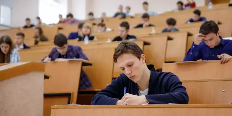 Освіта під обстрілами: як Харківщина готує вступну кампанію в умовах війни