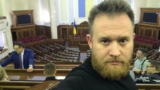 "Втомилися" в Раді? Дмитро Разумков запропонував депутатам змінити крісла на окопи під Харковом