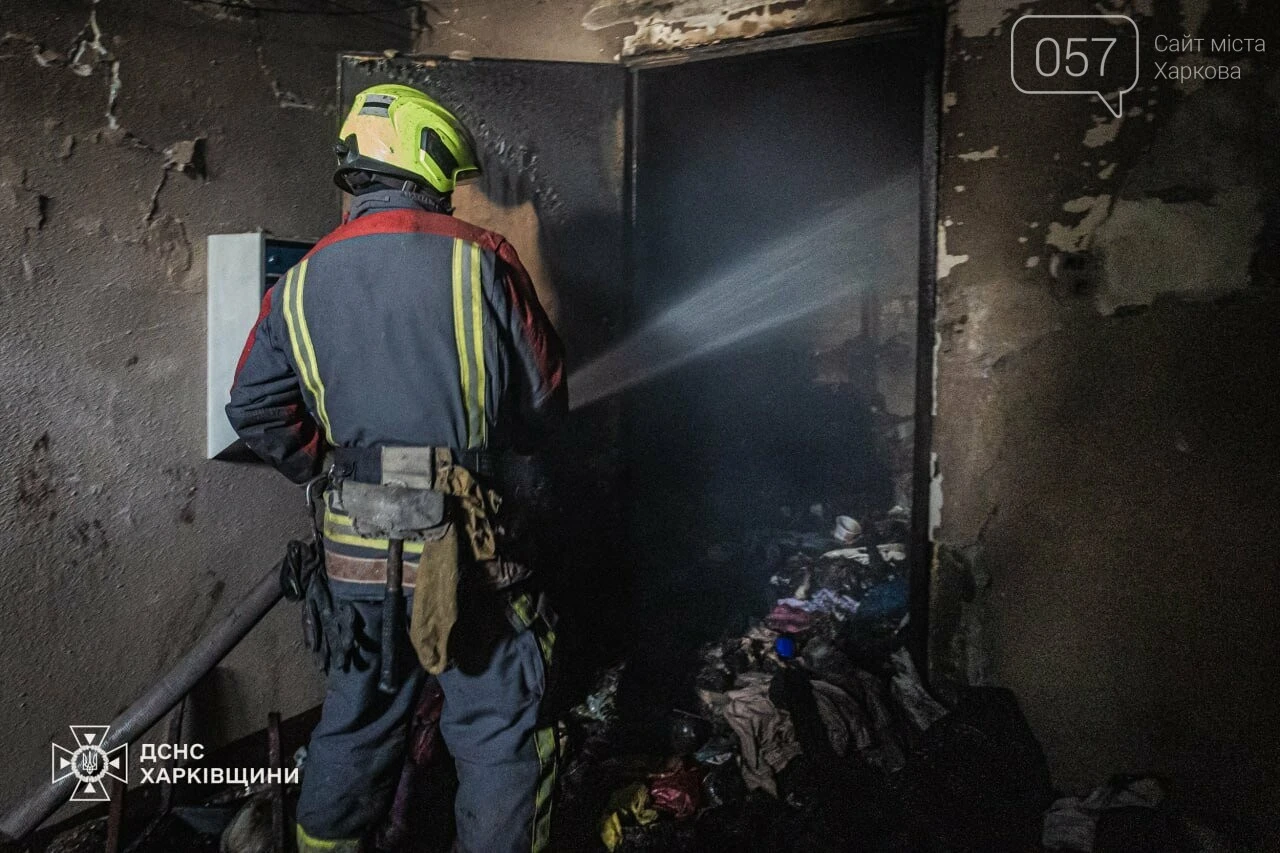 Пожежа в Харкові забрала життя двох жінок у житловому будинку