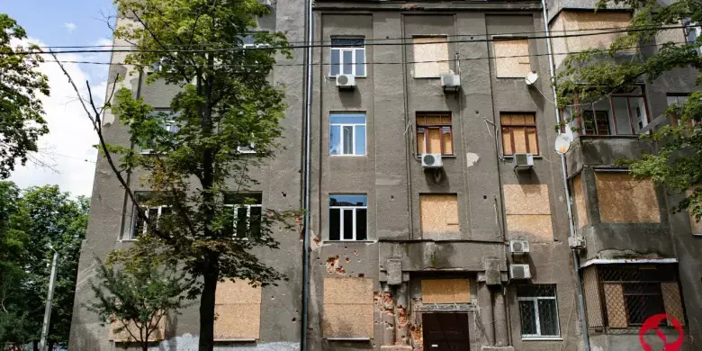 Трагедія будинку «СЛОВО» на сріблястому нейзильбері: Нацбанк присвятив монети знищеним митцям