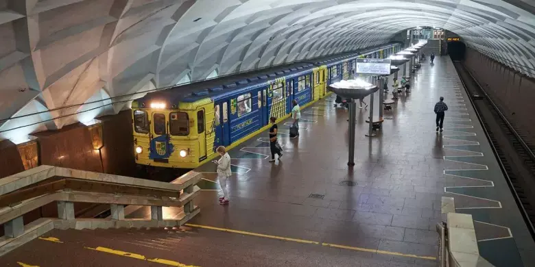 Психологічне розвантаження під землею: Харківський метрополітен готує запуск музичного супроводу для пасажирів