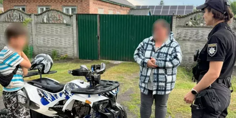 Поліція зупинила 10-річного керманича на Харківщині: мати отримала адмінпротокол