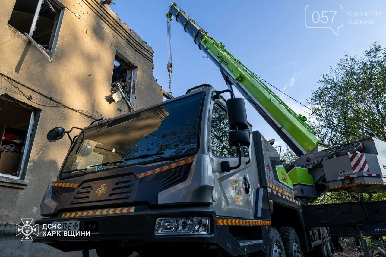 Нічна атака авіабомбами на Харків: зруйновано будинок, є жертви та поранені