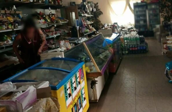 Тютюн та алкоголь для підлітків: на Харківщині поліція зупинила роботу нелегальних точок