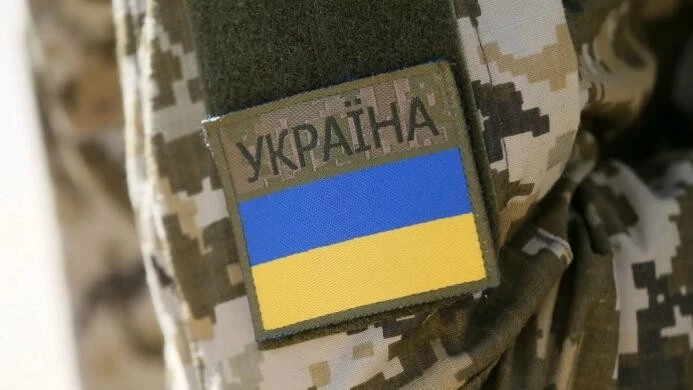 Загрожує 12 років тюрми: на Харківщині чоловік жорстоко травмував військового ТЦК металевим прутом